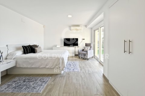 4 bedrooms house for sale in Palau-saverdera, Girona, Catalonia, Spain № 5376 - photo 17