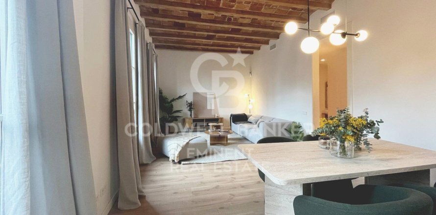 2 bedrooms apartment for sale in Barcelona, Catalonia, Spain № 5377