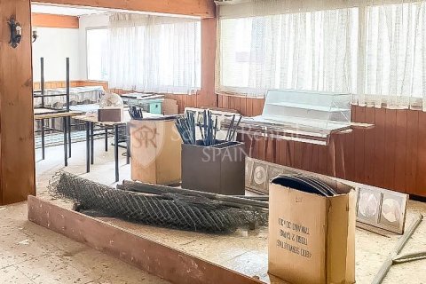 3 bedrooms commercial property for sale in Tossa de Mar, Girona, Catalonia, Spain № 6722 - photo 3