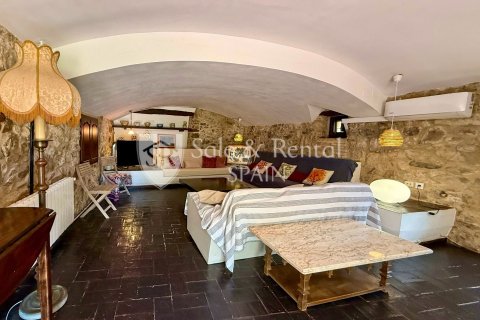 7 bedrooms house for sale in Llagostera, Girona, Catalonia, Spain № 6720 - photo 12