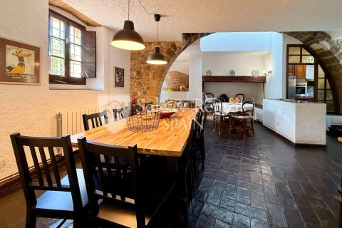 7 bedrooms house for sale in Llagostera, Girona, Catalonia, Spain № 6720 - photo 8