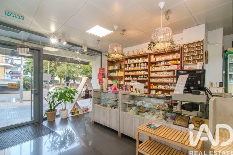 153 sq.m. commercial property for sale in Sitges, Barcelona, Catalonia, Spain № 7543 - photo 7