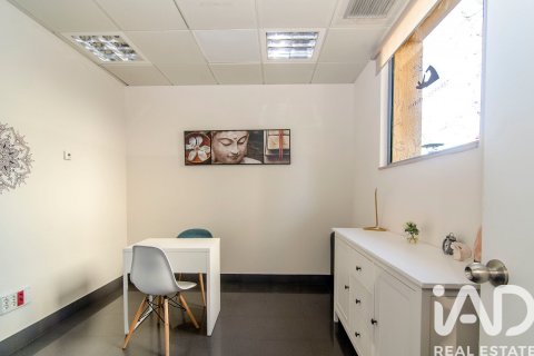 153 sq.m. commercial property for sale in Sitges, Barcelona, Catalonia, Spain № 7543 - photo 14
