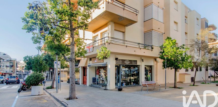 153 sq.m. commercial property for sale in Sitges, Barcelona, Catalonia, Spain № 7543