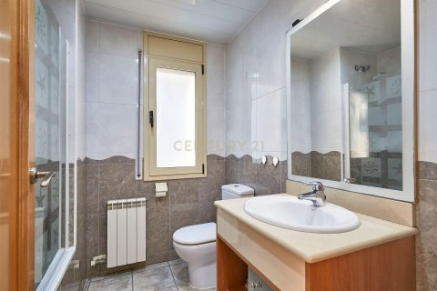 4 bedrooms house for sale in Torrelles de Llobregat, Barcelona, Catalonia, Spain № 6954 - photo 28