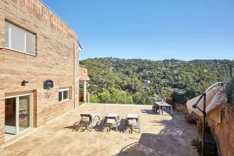 4 bedrooms house for sale in Torrelles de Llobregat, Barcelona, Catalonia, Spain № 6954 - photo 15