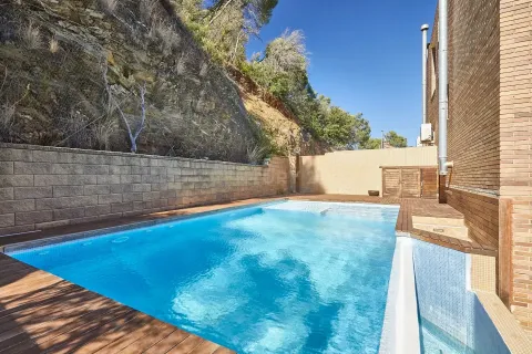 4 bedrooms house for sale in Torrelles de Llobregat, Barcelona, Catalonia, Spain № 6954 - photo 16