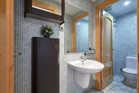 4 bedrooms house for sale in Torrelles de Llobregat, Barcelona, Catalonia, Spain № 6954 - photo 23