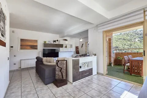 4 bedrooms house for sale in Torrelles de Llobregat, Barcelona, Catalonia, Spain № 6954 - photo 8