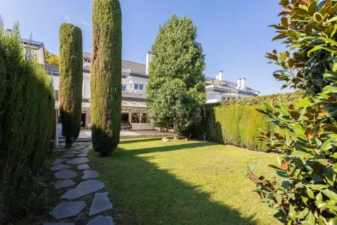6 chambres house à vendre à Barcelona, Catalonia, Spain № 6950 - photo 8
