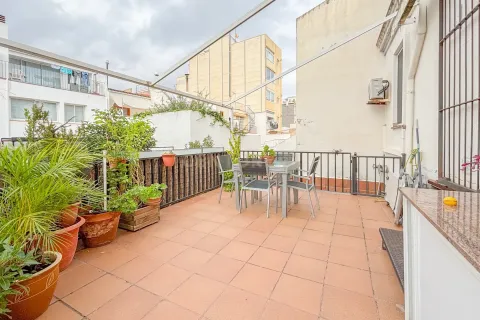 5 bedrooms house for sale in Premia De Mar, Barcelona, Catalonia, Spain № 6952