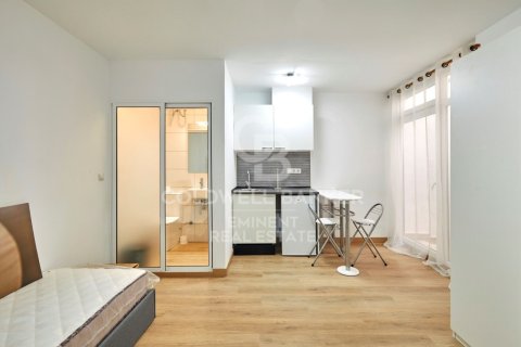 500 sq.m. commercial property for sale in Barcelona, Catalonia, Spain № 5516 - photo 4