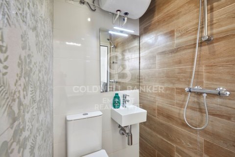 500 sq.m. commercial property for sale in Barcelona, Catalonia, Spain № 5516 - photo 26