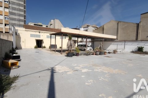 Снять в аренду коммерческую недвижимость в Гранольерс, Испания 197м², № 7579 - фото 5