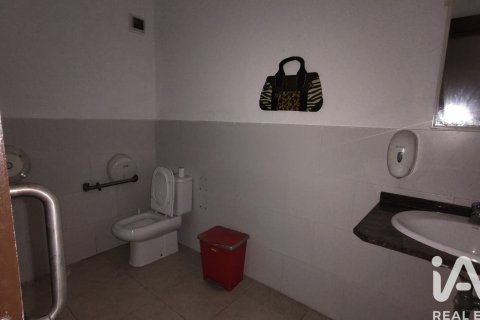 Снять в аренду коммерческую недвижимость в Гранольерс, Испания 197м², № 7579 - фото 9