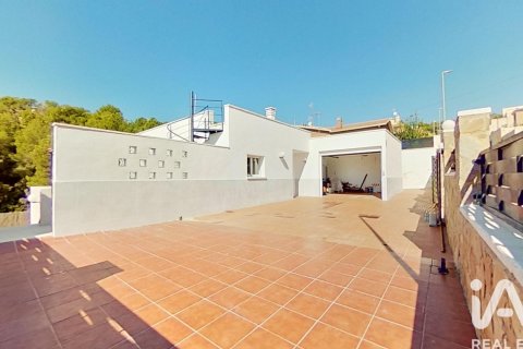 4 bedrooms house for rent in Roda de Berà, Tarragona, Catalonia, Spain № 7577 - photo 27