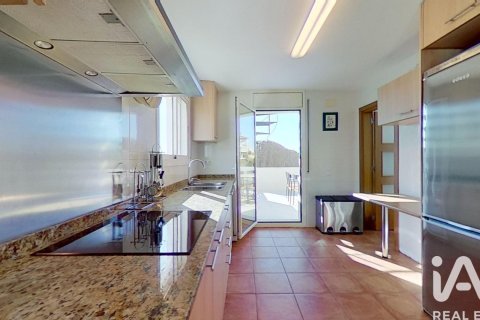 4 bedrooms house for rent in Roda de Berà, Tarragona, Catalonia, Spain № 7577 - photo 12