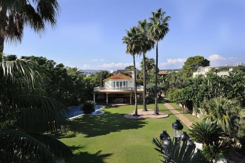 Сasa de 7 dormitorios en venta en Sitges, Barcelona, Cataluña, Spain № 6331 - foto 3