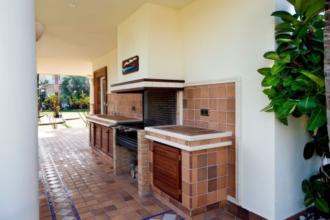 Сasa de 7 dormitorios en venta en Sitges, Barcelona, Cataluña, Spain № 6331 - foto 5