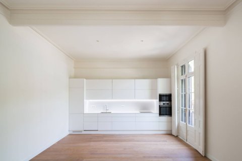 1 bedroom apartment for sale in Barcelona, Catalonia, Spain № 6335 - photo 19