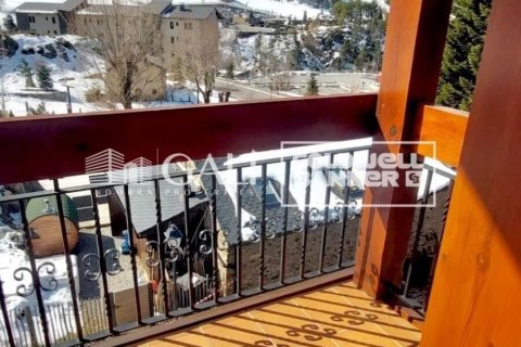 4 bedrooms penthouse for rent in Principado De Andorra (Ninguna Poblacion Tiene C.P.), Lleida, Catalonia, Spain № 5278 - photo 14