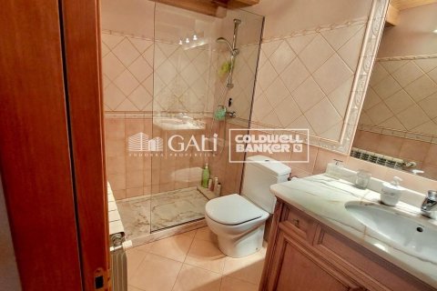 4 bedrooms penthouse for rent in Principado De Andorra (Ninguna Poblacion Tiene C.P.), Lleida, Catalonia, Spain № 5278 - photo 29