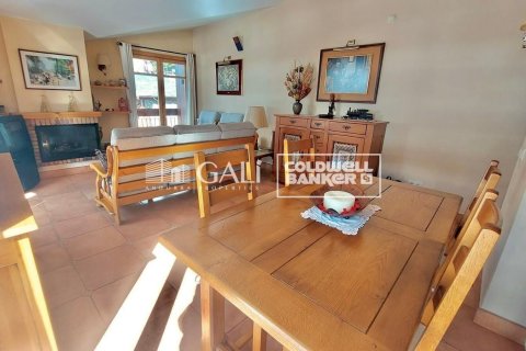 4 bedrooms penthouse for rent in Principado De Andorra (Ninguna Poblacion Tiene C.P.), Lleida, Catalonia, Spain № 5278 - photo 5