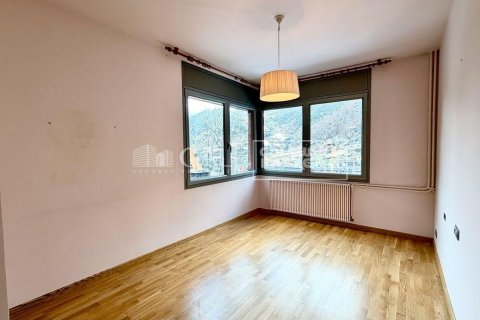 6 chambres villa à louer à Principado De Andorra (Ninguna Poblacion Tiene C.P.), Lleida, Catalonia, Spain № 5274 - photo 23