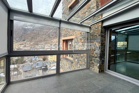 6 chambres villa à louer à Principado De Andorra (Ninguna Poblacion Tiene C.P.), Lleida, Catalonia, Spain № 5274 - photo 11