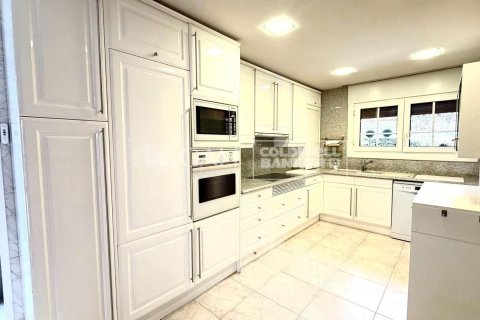 6 chambres villa à louer à Principado De Andorra (Ninguna Poblacion Tiene C.P.), Lleida, Catalonia, Spain № 5274 - photo 16