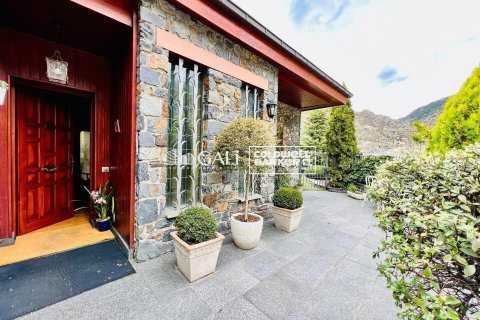 6 chambres villa à louer à Principado De Andorra (Ninguna Poblacion Tiene C.P.), Lleida, Catalonia, Spain № 5274 - photo 6