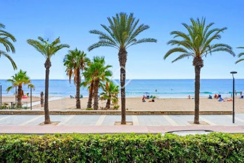 Квартира с 6 спальнями в Салоу, Таррагона, Каталония, Испания № 2671