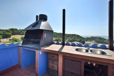 Купить дом в Пинеда-де-Мар, Испания с 3 спальни, 130м², № 2670 - фото 5