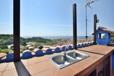 Купить дом в Пинеда-де-Мар, Испания с 3 спальни, 130м², № 2669 - фото 6