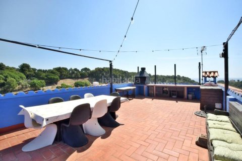 Купить дом в Пинеда-де-Мар, Испания с 3 спальни, 130м², № 2669 - фото 9