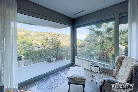 Купить виллу в Бланес, Испания с 4 спальни, 350м², № 983 - фото 10