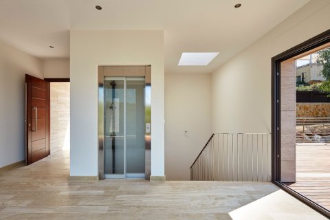 Купить виллу в Льорет-де-Мар, Испания с 4 спальни, 362м², № 986 - фото 9