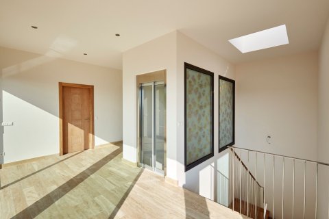 Купить виллу в Льорет-де-Мар, Испания с 4 спальни, 362м², № 986 - фото 8