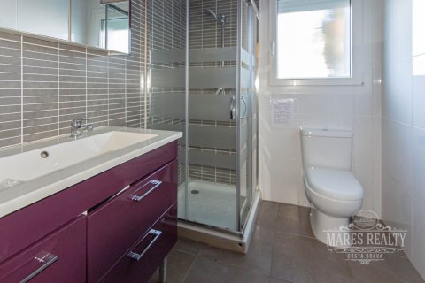 Купить виллу в Льорет-де-Мар, Испания с 8 спален, 480м², № 985 - фото 14