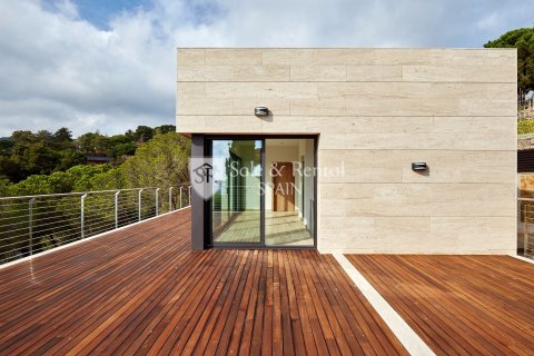 4 bedrooms house for sale in Lloret de Mar, Girona, Catalonia, Spain № 6747 - photo 10