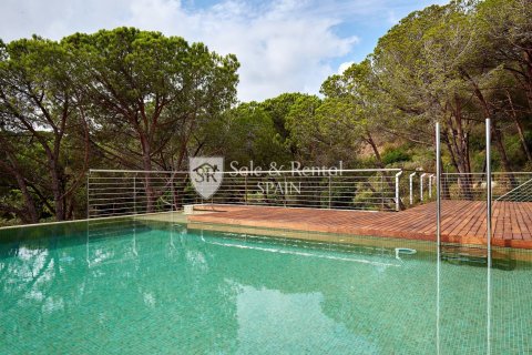 4 bedrooms house for sale in Lloret de Mar, Girona, Catalonia, Spain № 6747 - photo 25