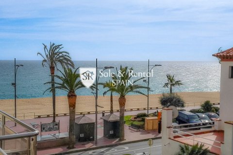 3 bedrooms apartment for sale in Lloret de Mar, Girona, Catalonia, Spain № 6752