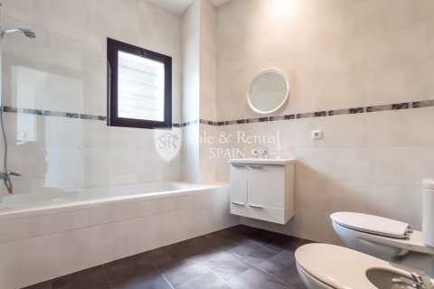 5 bedrooms house for sale in Santa Susanna, Barcelona, Catalonia, Spain № 6750 - photo 15