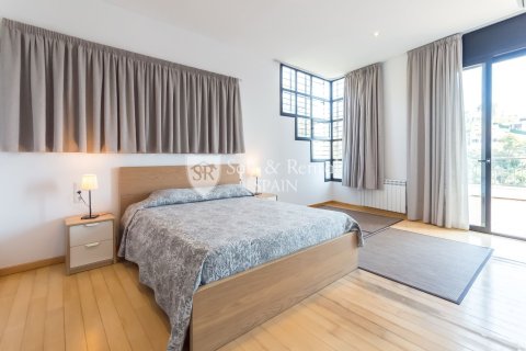 5 bedrooms house for sale in Santa Susanna, Barcelona, Catalonia, Spain № 6750 - photo 3