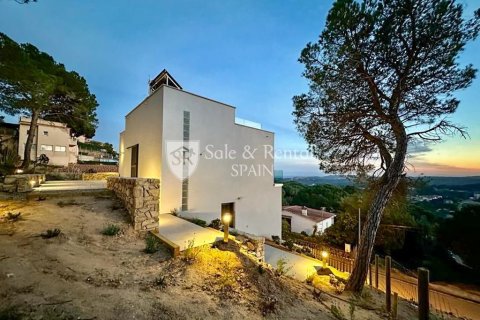 4 bedrooms house for sale in Lloret de Mar, Girona, Catalonia, Spain № 6749