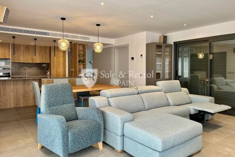 4 bedrooms house for sale in Lloret de Mar, Girona, Catalonia, Spain № 6749 - photo 5