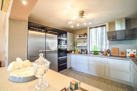 5 bedrooms house for sale in Lloret de Mar, Girona, Catalonia, Spain № 6751 - photo 13