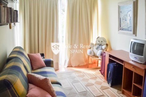 5 bedrooms house for sale in Sant Andreu de Llavaneres, Barcelona, Catalonia, Spain № 6753 - photo 6