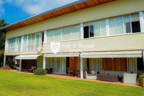 5 bedrooms house for sale in Sant Andreu de Llavaneres, Barcelona, Catalonia, Spain № 6753 - photo 13