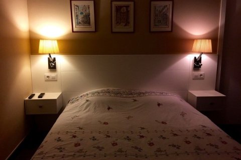 Купить виллу в Льорет-де-Мар, Испания 450м², № 904 - фото 2